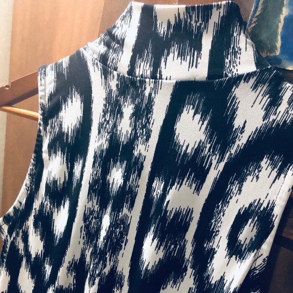 B&W Blouse by Susan Lawrence - Picture 4 of 5